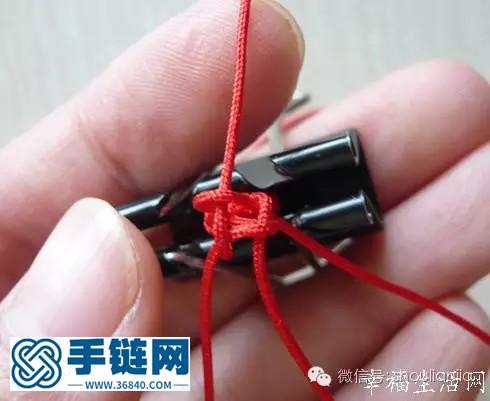 图解：DIY红绳手链和手机链的编法