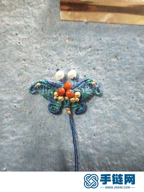中国结蜡金线南红珠蝴蝶小扣头的详细制作方法
