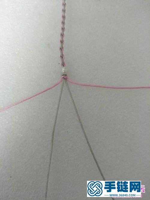 简单线头版尾扣的编织教程