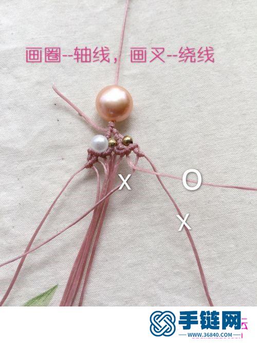 编绳彩白珠手链的详细制作图解