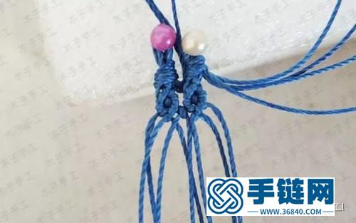 中国结水滴颈链的制作步骤图