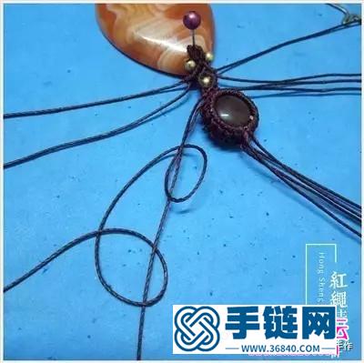 红玛瑙吊坠锁骨链的详细制作图解