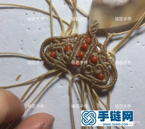 扁蜡樱花玛瑙毛衣链的详细制作图解