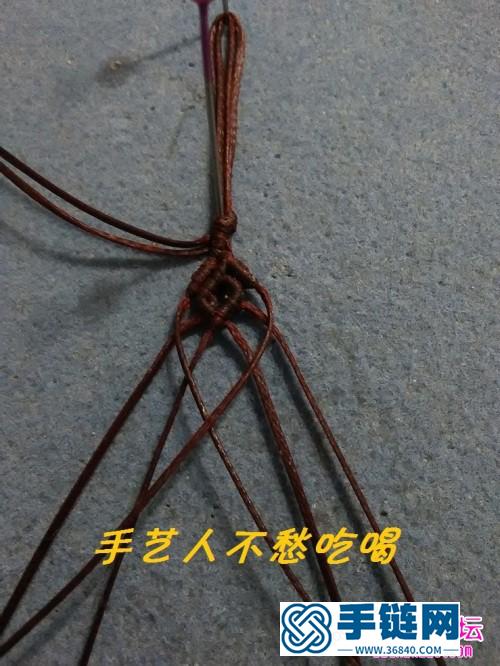 蜡线编织制作的玛瑙平安扣挂饰教程