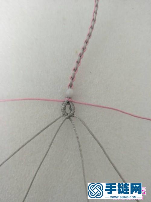 简单线头版尾扣的编织教程