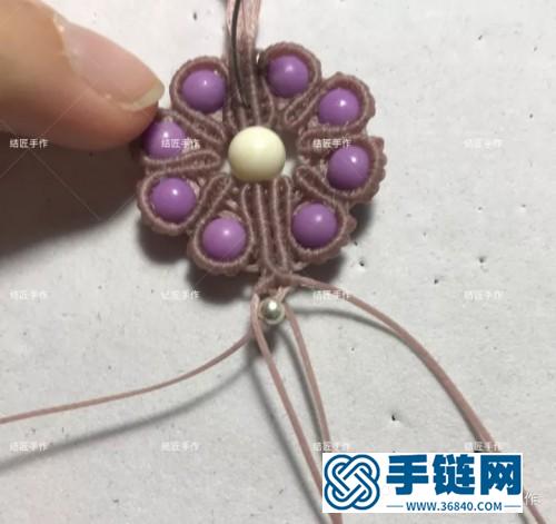 中国结扁蜡紫云母小清新手链花朵的详细制作图解