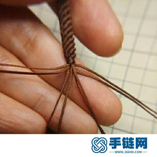 斜卷结粗项链的详细编制方法