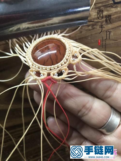 扁蜡线少女心轮盘式项链挂坠的详细编制教程
