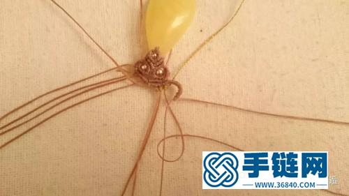 竖孔小蜜蜡项链吊坠的详细编织教程