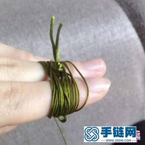 绳编古朴流苏挂件的制作方法