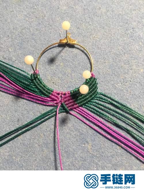 中国结蜡线双色蝴蝶耳环的编制方法
