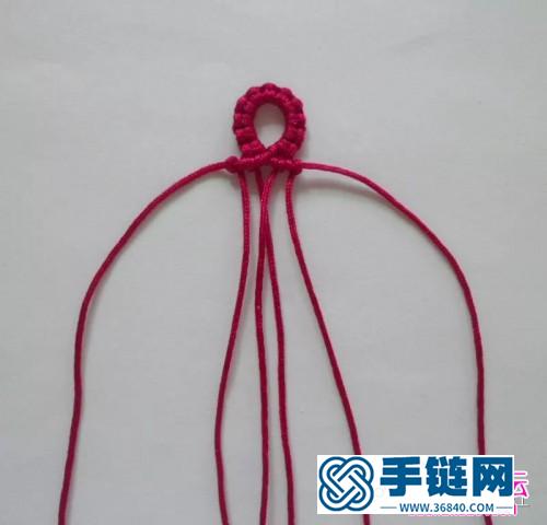 斜卷结加珠手链的编法
