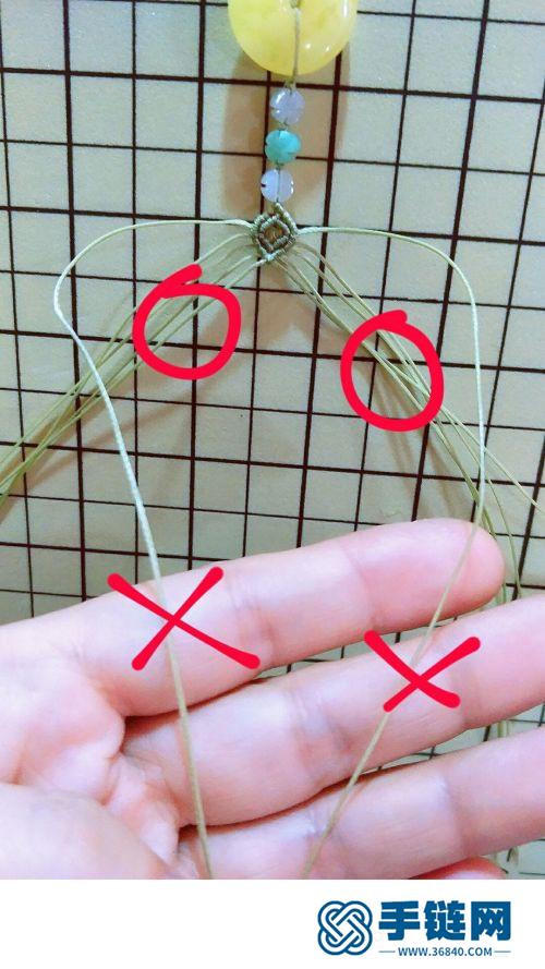 扁蜡平安扣手绳的详细制作图解