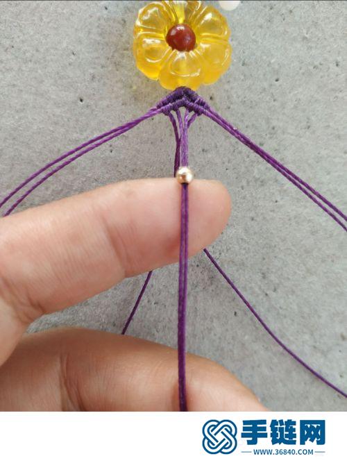 中国结蜡线蜜蜡花手绳的详细编制方法