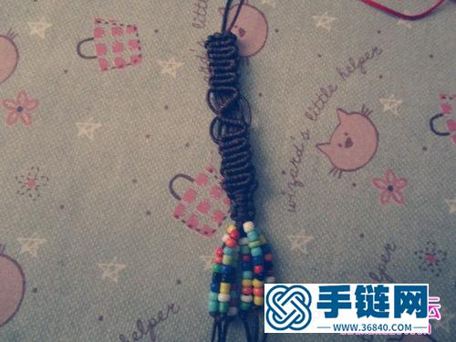 线和串珠编手机链的制作方法
