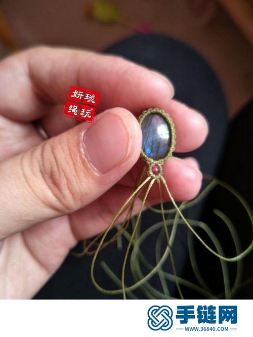 中国结绳编翱翔天使项链的制作图解