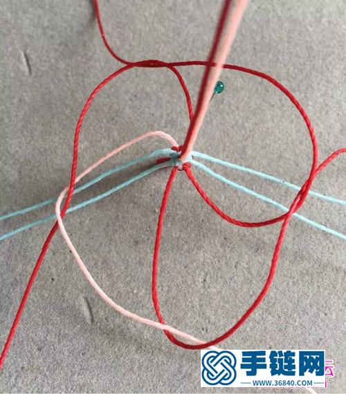 南美蜡线编制的男款手绳的编法