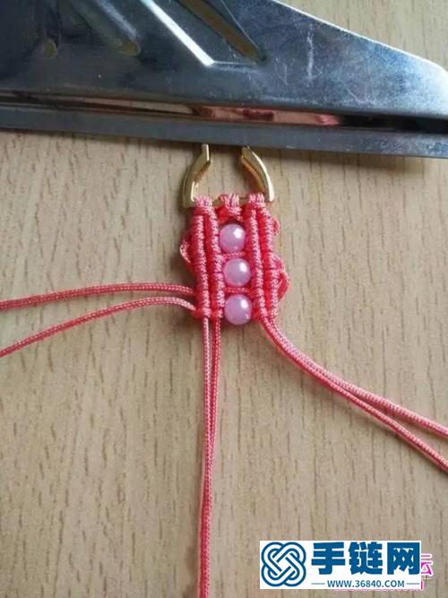 斜卷结串珠手链的制作方法