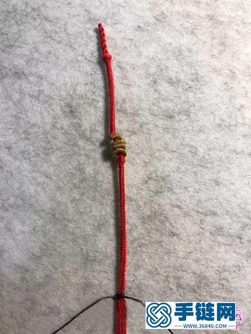 绳编转运辟邪红绳手链的编织图解
