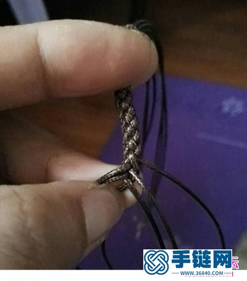 中国结六股辫包珠项链吊坠的制作图解