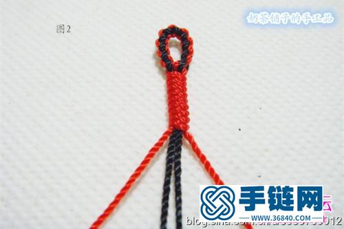 黑线、红霞和珠子编织出来的手绳