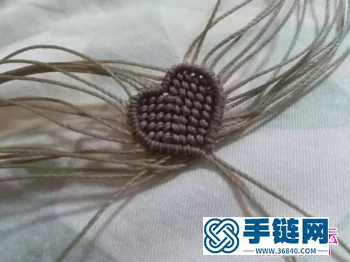 编绳心之所系吊坠的详细制作图解