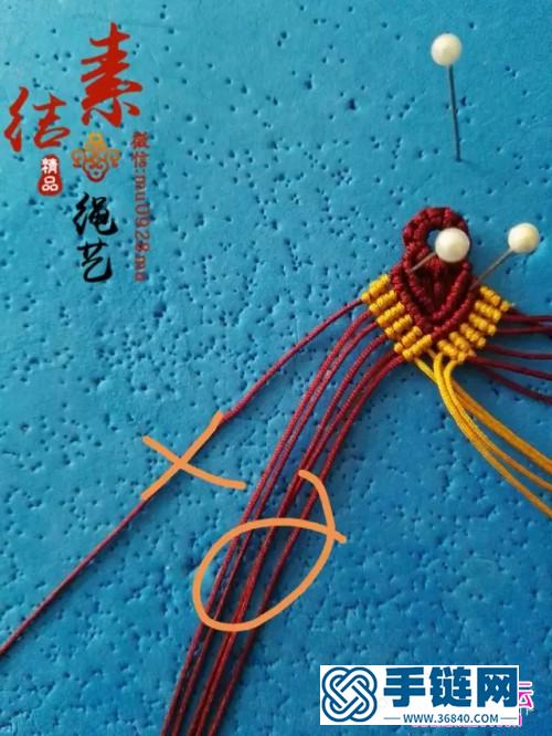 中国结编织多彩米珠手绳方法图解