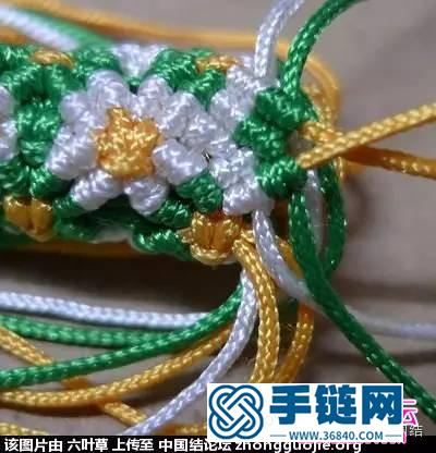圣诞铃铛编结制作方法