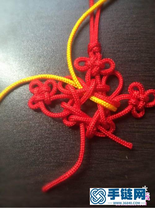 中国结套色团锦小挂件的制作步骤图