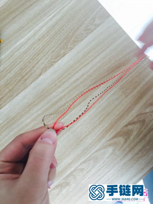 中国结编织五色绳手链教程