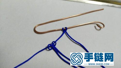 中国结编织的蝴蝶胸针图片，有编法教程