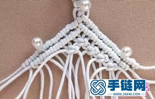 中国结编织镂空蕾丝钻石菱形挂件图解