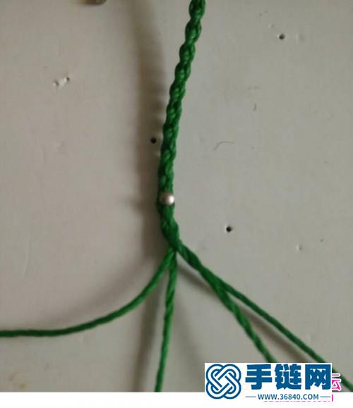 中国结编织制作的绿意串珠手链图解