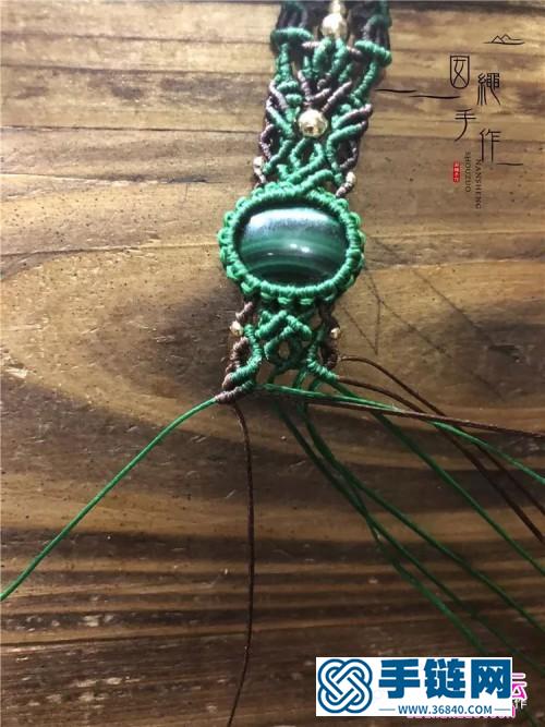 绳编雀蔸包石头绿黑手镯的详细编制步骤图