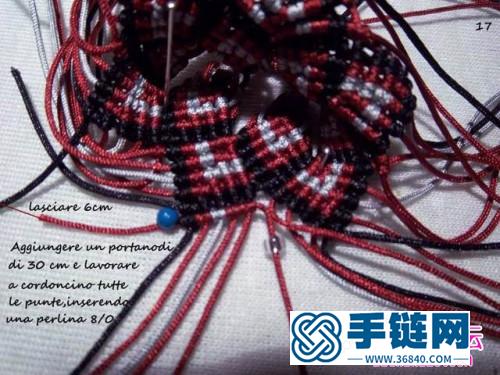 中国结编织小姑娘裙子造型的挂饰教程