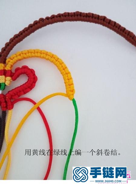 用绳编出来的心形猴子脸挂饰杯垫的方法