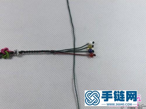 925银小鱼和莲蓬手链的制作方法