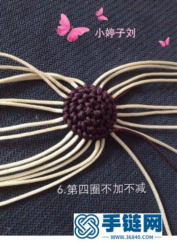 中国结编织制作的香菇