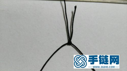 中国结编织的红瓢虫黄瓢虫图片，有编法图解