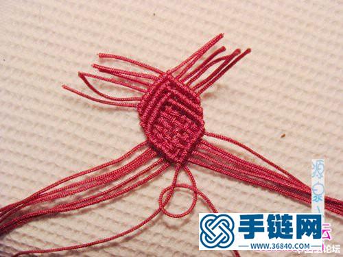 中国结编织手链的中间花样部分图解