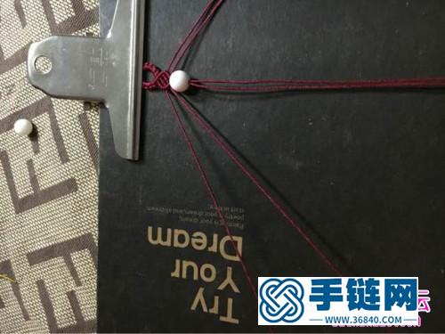 玉线砗久磲串珠手链的详细编织教程