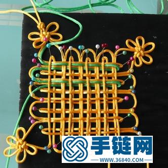中国结制作套色挂饰的方法教程