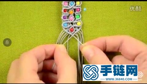 华丽丽的米珠斜卷结手绳制作图解