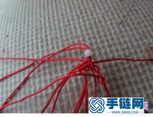 中国结手链的详细编法步骤图