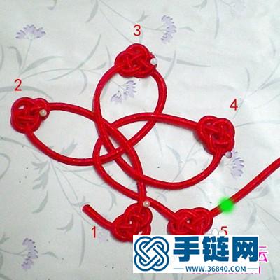 中国结编结制作的五福胸花教程步骤