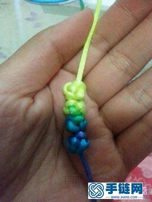 单线纽扣结手链编法图解