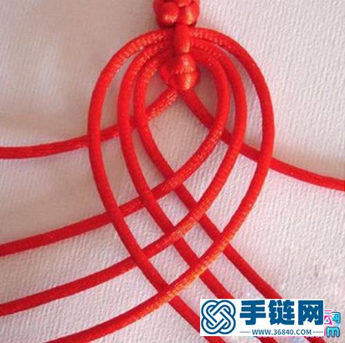 新年红绳手链的编法教程
