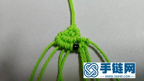 中国结编织制作的小鱼挂件图解