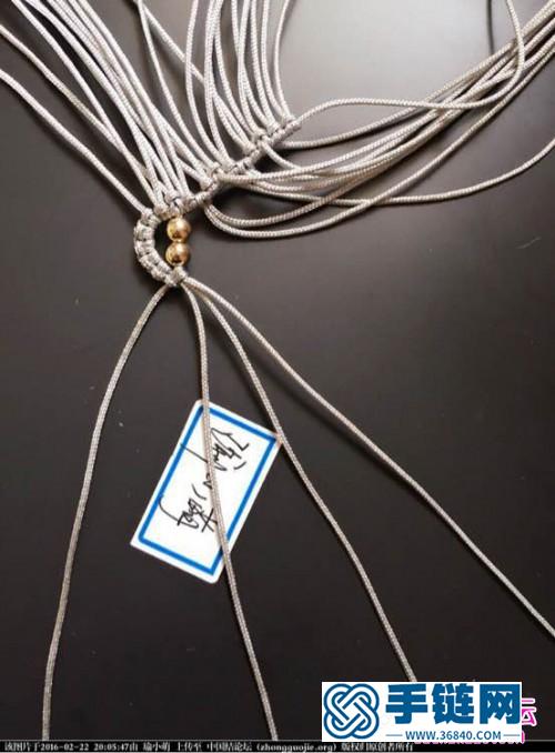 中国结编织皇冠造型的项链小挂饰图解