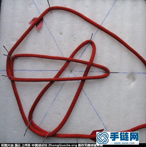 叠翼六瓣锁结
